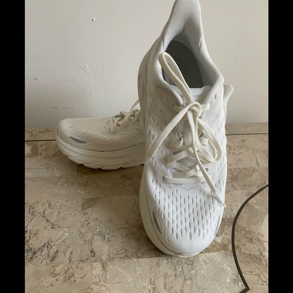 Hoka One One Shoes - Hoka one one Clifton sneakers